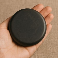 Камень натуральный вулканический для стоун массажа 8х8х1,6см 1штука
