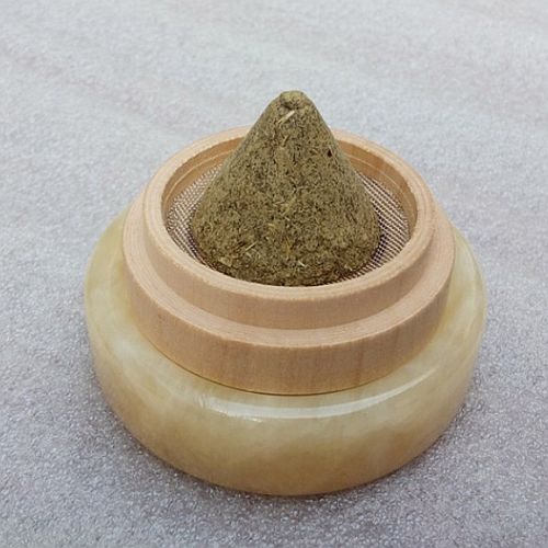 nefrit+der-podstavka-s-setkoj-2 nefrit+der-podstavka-s-setkoj-2