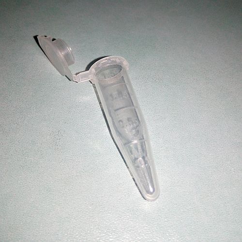 Микропробирка с крышкой типа Еппендорф 0,5мл и 1,5мл Микропробирка с крышкой типа Еппендорф 0,5мл и 1,5мл