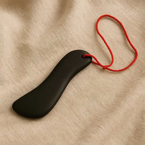 Скребок массажёр s-образный из бяньши